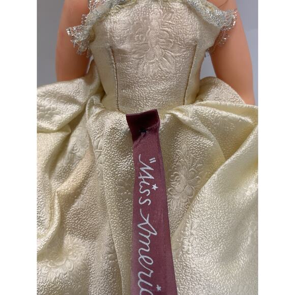 1950s Vintage Sayco's Miss America High Heeled Doll Shoes Earrings Sash Crown - Picture 9 of 16